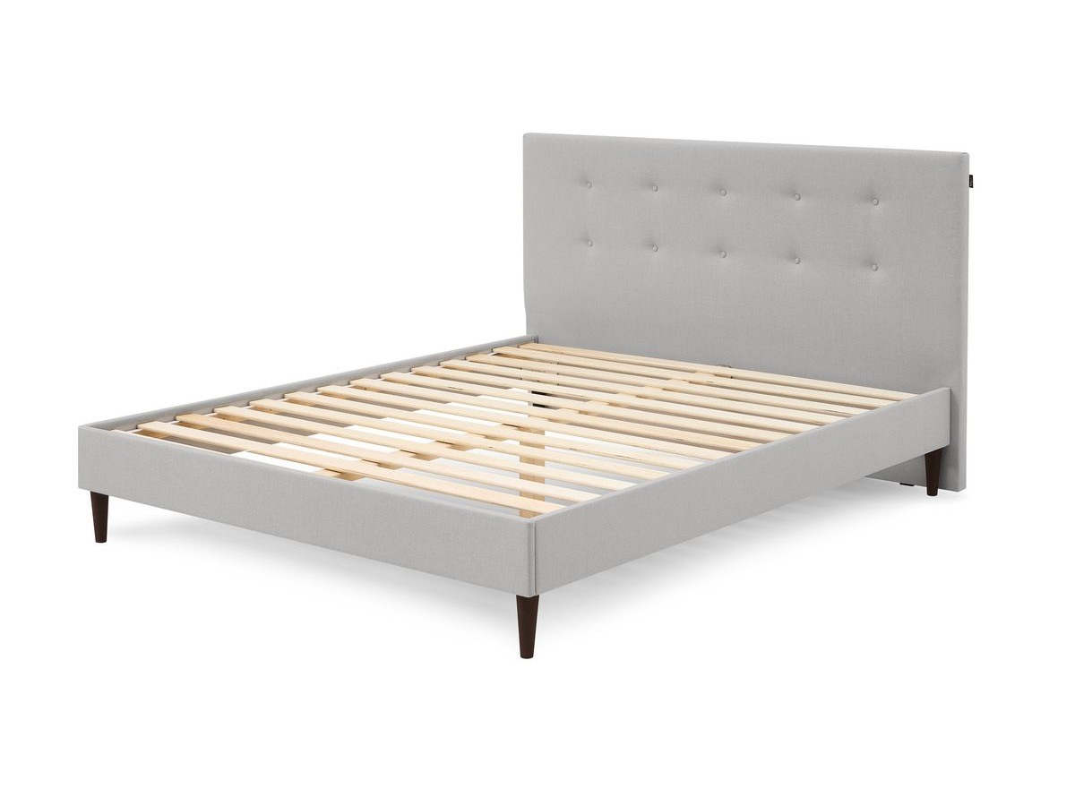 Rama łóżka RORY z listwami z litego drewna i nóżkami z drewna wenge 180 x 200 cm